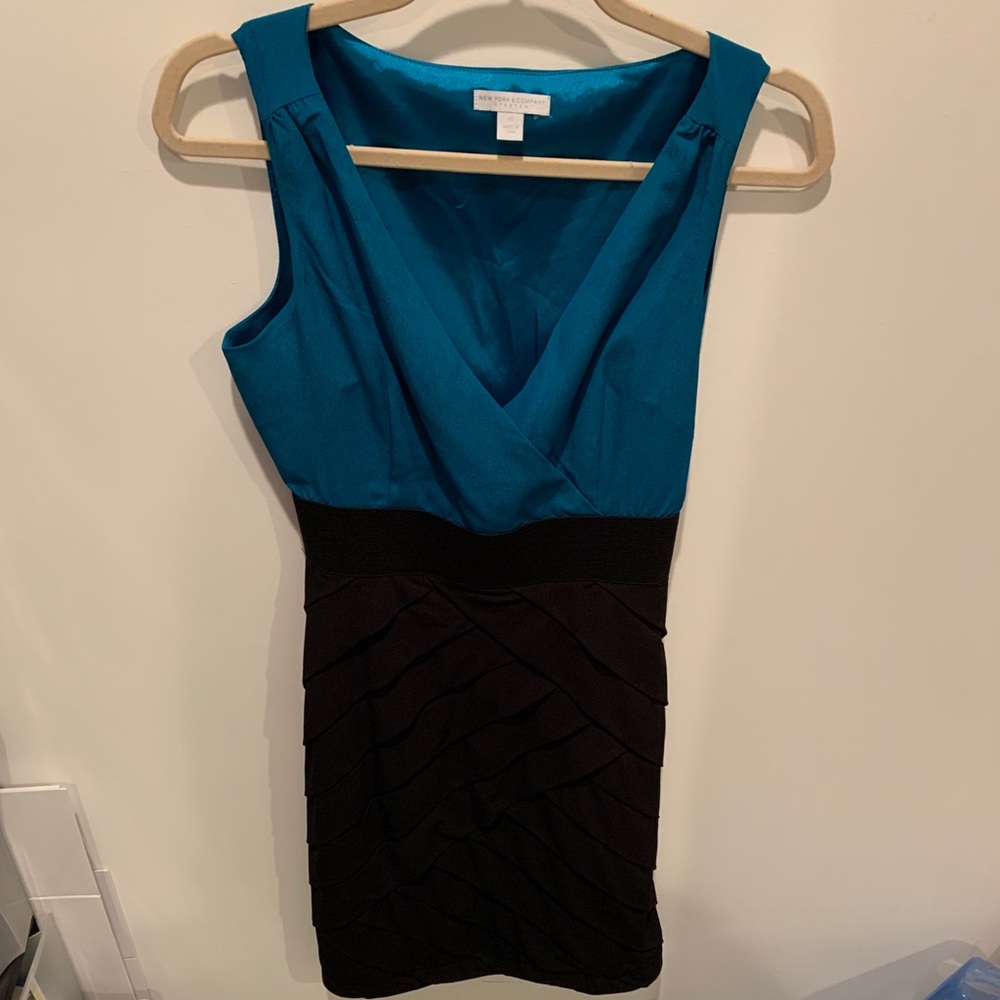 V-neck dress